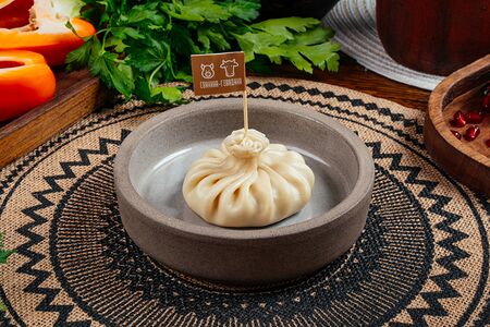 Хинкали из свинины и говядины