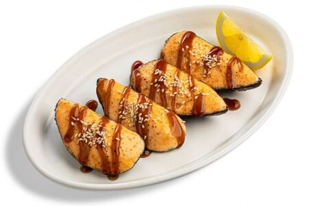 Запеченные мидии под соусом яки