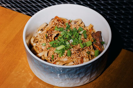 Удон со свининой