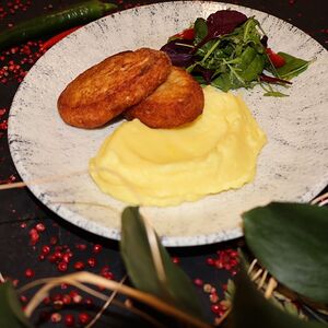 Котлеты куриные с пюре