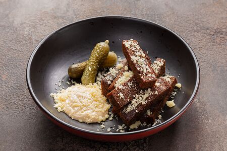 Чесночные гренки