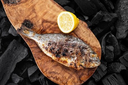 Дорадо на углях