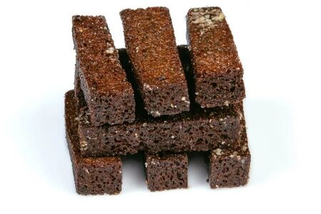 Гренки с сырно-чесночным соусом