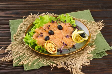 Лосось слабосоленый