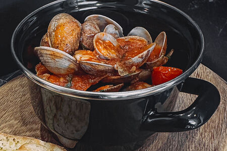 Вонголе в соусе