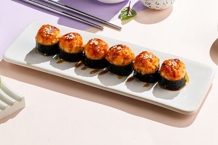 Запеченные роллы с лососем