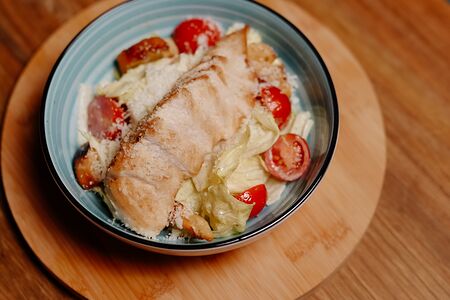 Цезарь с цыпленком