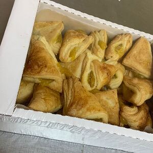 Уголок с лимоном 