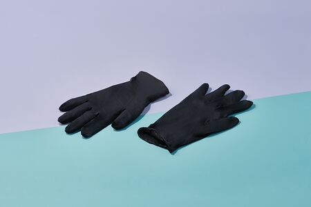 Перчатки одноразовые