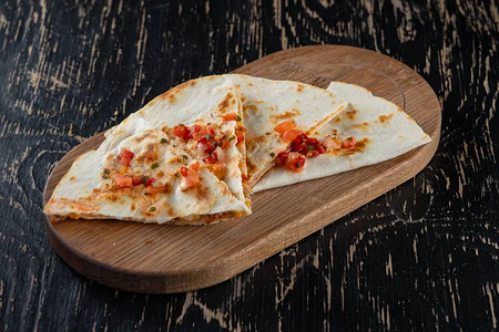 Quesadilla de Pollo 1/2