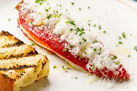 Перец рамиро с кремом из горгонзолы