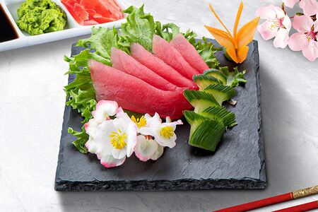 Сашими Тунец