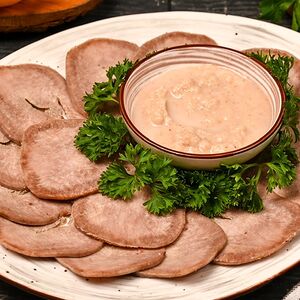 Язык говяжий с хреном