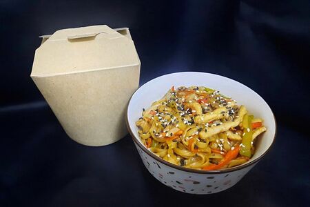 Удон с курицей