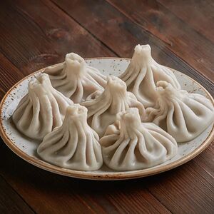 Хинкали жареные со свининой и говядиной