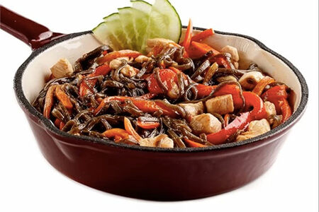 Гречневая лапша с морепродуктами