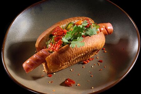 Хот-дог с огурцами кимчи