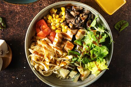 Боул Азиатский с курицей и терияки