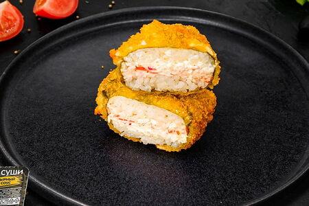 Горячий онигири с крабом