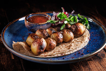 Мини-картофель на углях