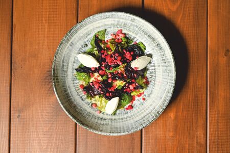 Вяленая свекла с творожным сыром