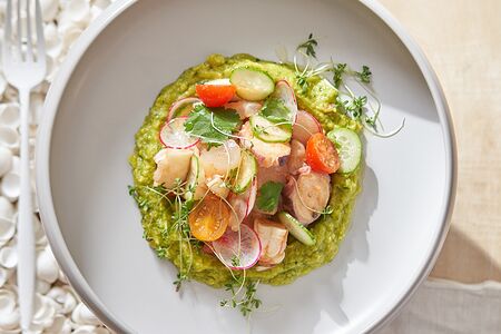 Салат из морепродуктов в стиле севиче