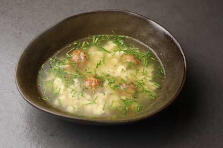 Куриный суп Страчателла с фрикадельками