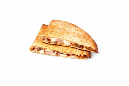 Кесадилья с курицей и фетой