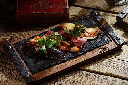 Ассорти под штофъ