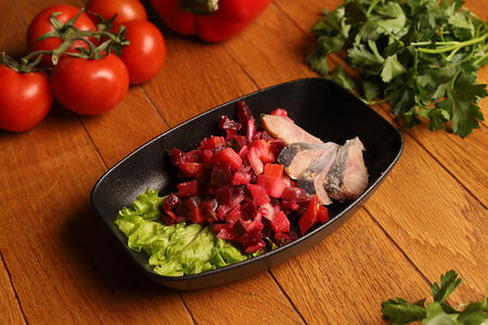 Винегрет овощной с сельдью