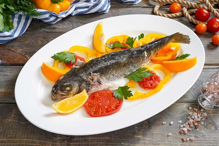 Сибас с овощами