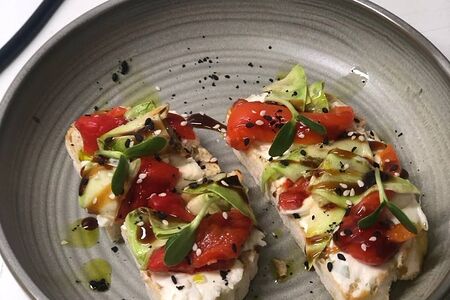 Брускетта  с овощами