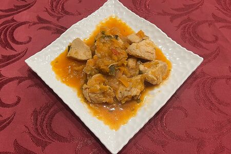 Гуляш куриный