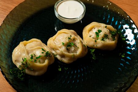 Манты с говядиной 