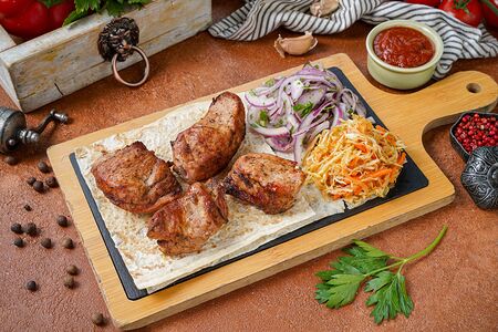 Свиная шейка на углях