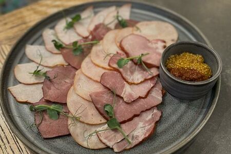 Мясное ассорти