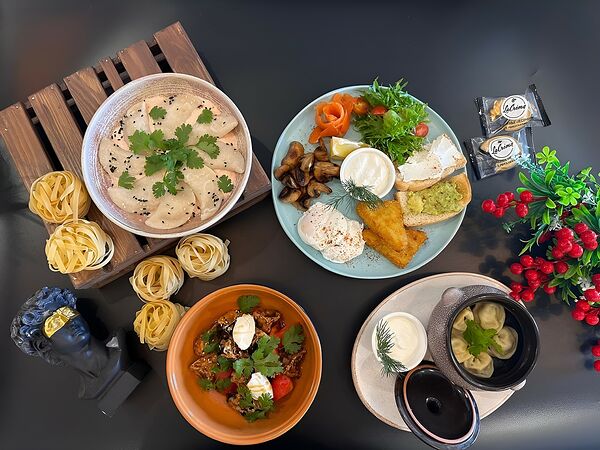 Лепила мама