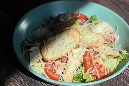Салат Цезарь с Курицей