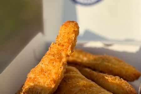 9 куриных стрипсов