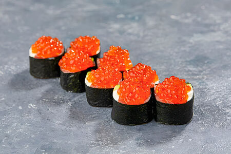 Ролл без риса с красной икрой