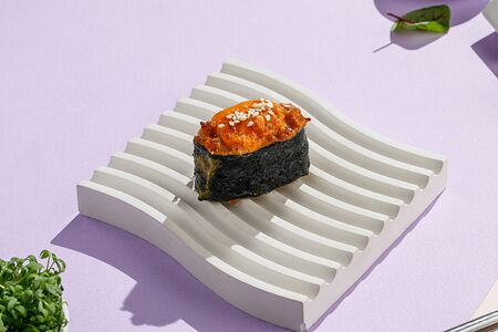 Запеченные суши креветка