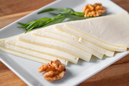 Сыр сулугуни