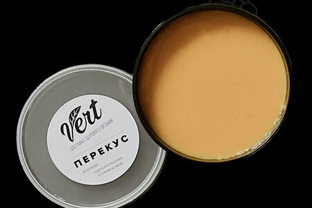 Крем-суп овощной с тыквенными семечками