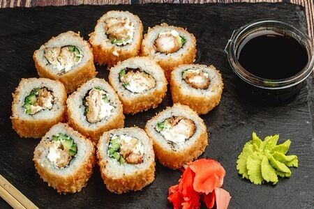 Горячий Ролл с Курицей 
