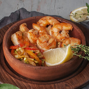 Креветки с овощами