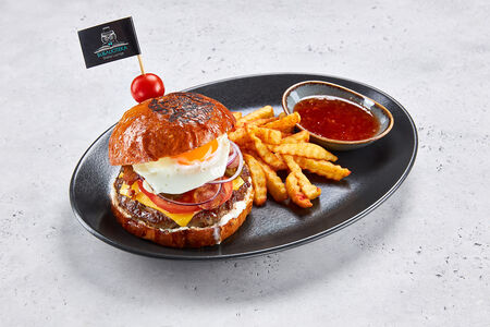 Комбо Фирменный бургер