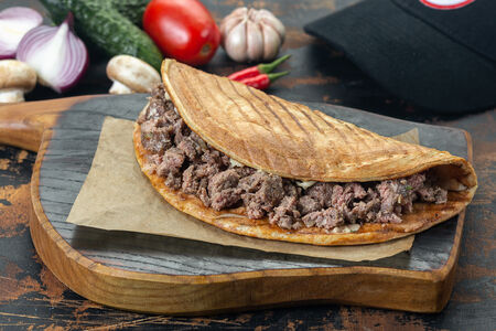 Пицца с говядиной без салата