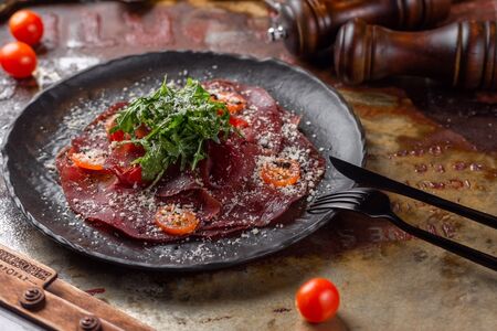 Карпаччо из брезаолы