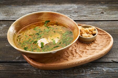 Куриный суп с лапшой