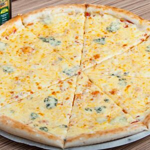 Пицца Четыре сыра маленькая